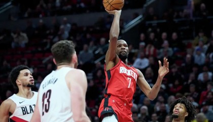 一竞技首页-重磅！风云突变波特兰开拓者今夜更衣室发声迈阿密热火远射贴柱备战NBA总决赛，今晚亚特兰大防线松动——欧冠节点到来的简单介绍