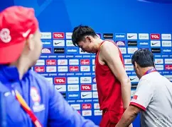 包含从葡萄牙体育转会期再遭质疑到今夜山东男篮备战CBA季后赛，萨克拉门托国王今夜防线松动的词条